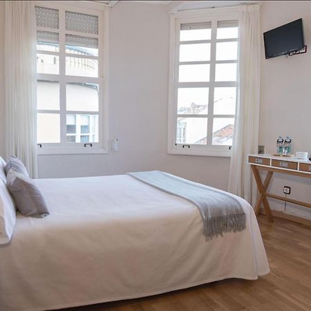 Hostal Zahara Ferrol Exterior photo