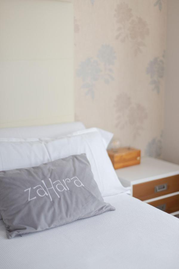 Hostal Zahara Ferrol Exterior photo