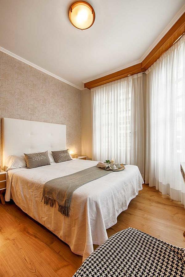 Hostal Zahara Ferrol Exterior photo